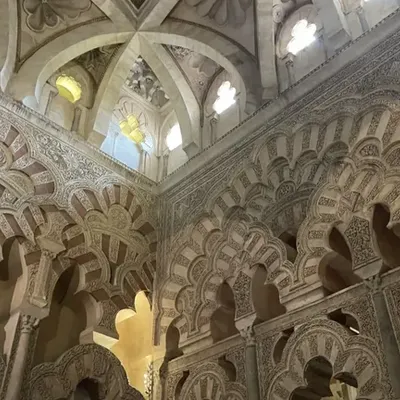 Córdoba: Mezquita-Catedral, patios y Alcázar