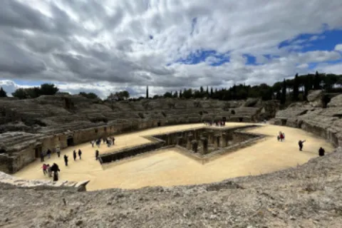 Italica tour: Roman time in Seville