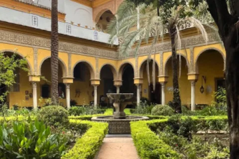Noble Palaces of Seville: Pilate House and Dueñas