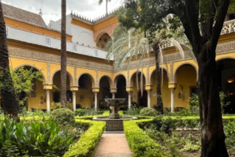 Palacios de Sevilla: Dueñas y Casa Pilatos